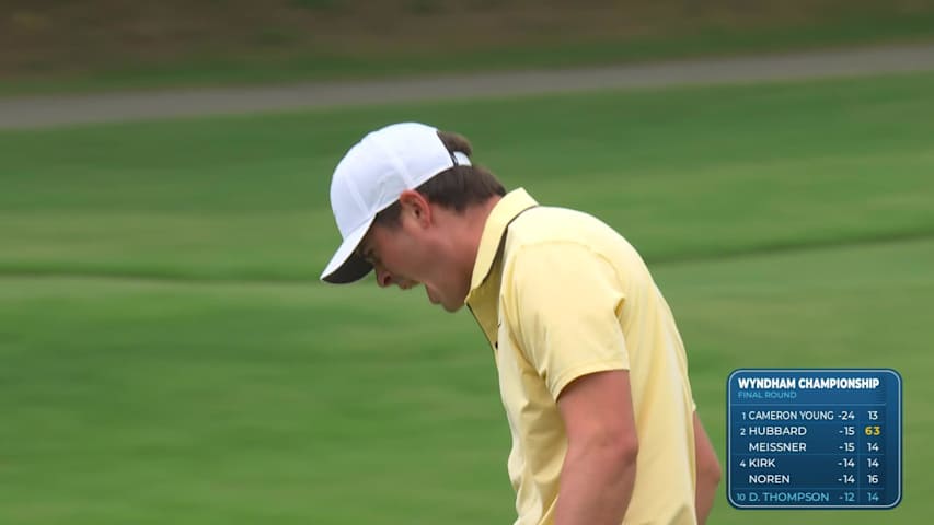Davis Thompson sinks a 47-foot birdie putt on No. 15 at Wyndham