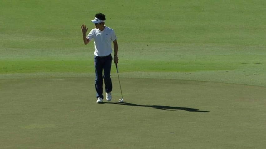 Hyung-Sung Kim sinks 17-foot birdie putt at Sony Open