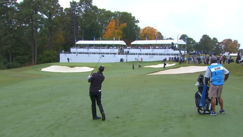 Steven Alker dials in approach to yield birdie at Dominion