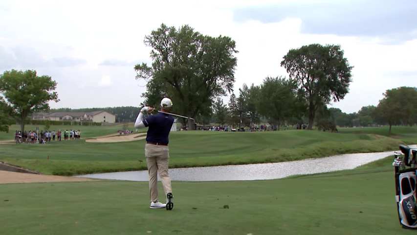 Ernie Els makes birdie on No. 14 at Sanford International