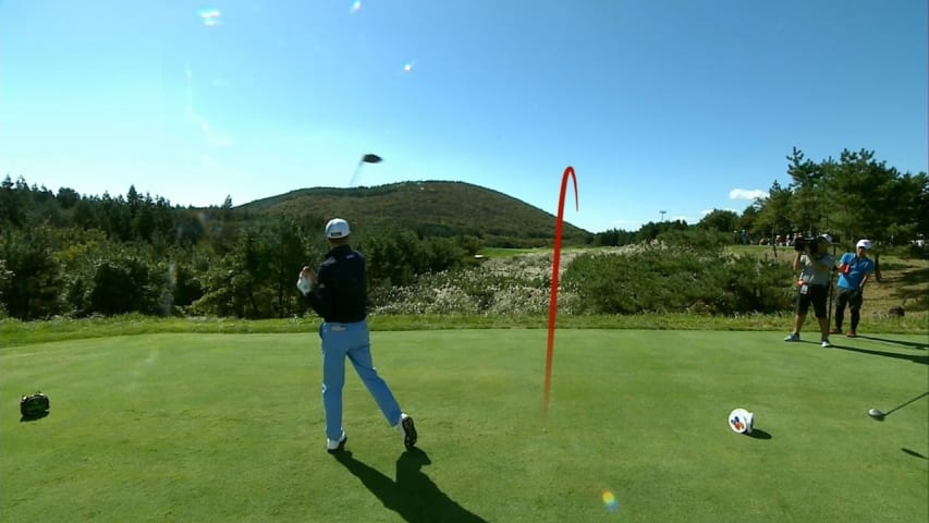 Justin Thomas launches a 461-yard drive at THE CJ CUP
