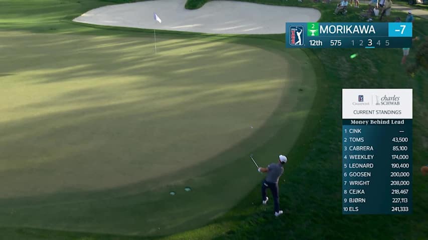Collin Morikawa sinks 10-foot birdie putt on No. 12 at Arnold Palmer