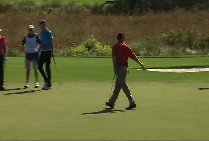 Nicklaus birdies No. 8 in Round 1 of PNC Father-Son