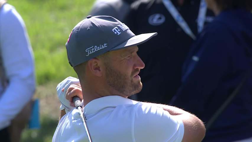 Wyndham Clark hits 112-yard approach to 11 feet, sets up birdie on No. 10 at Baycurrent