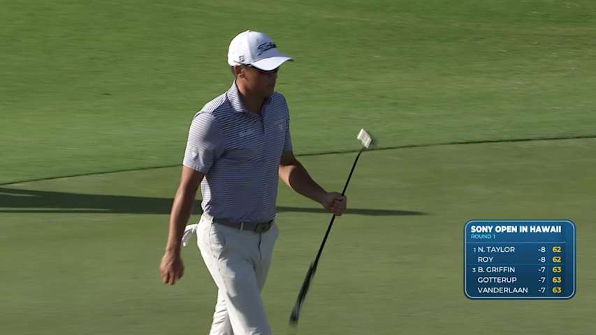 A.J. Ewart sinks 25-foot birdie putt on No. 13 at Sony Open