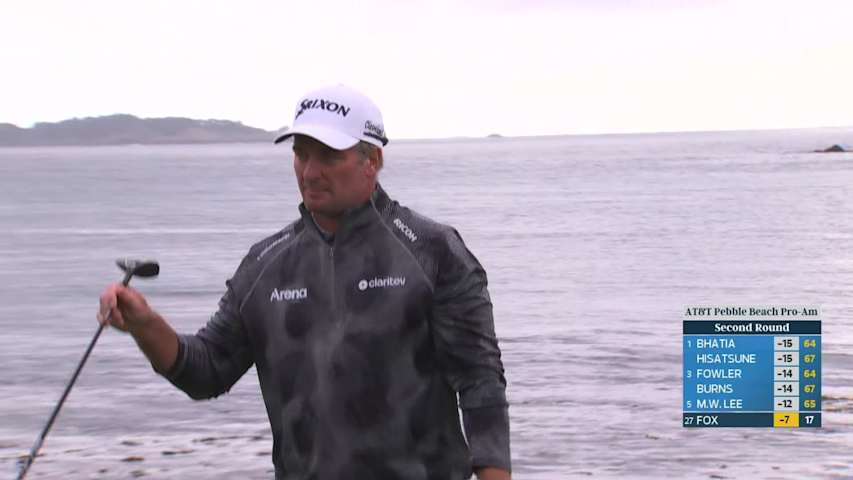 Ryan Fox sinks 11-foot birdie putt on No. 18 at AT&T Pebble Beach
