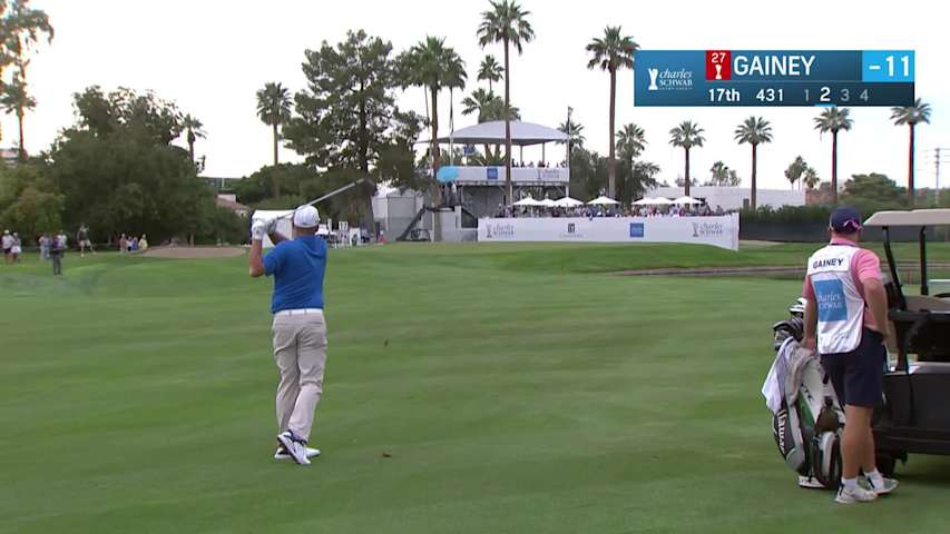 Tommy Gainey makes birdie on No. 17 at Charles Schwab Cup Championship