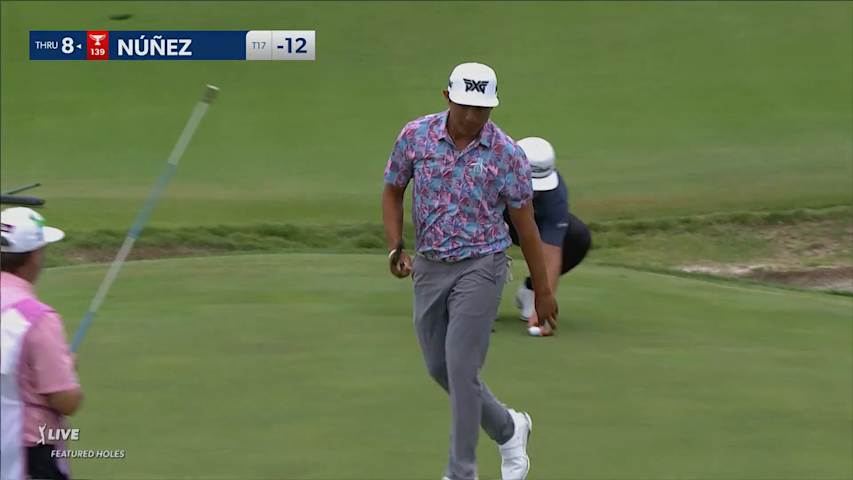 Augusto Núñez drains a 30-foot birdie putt at AT&T Byron Nelson