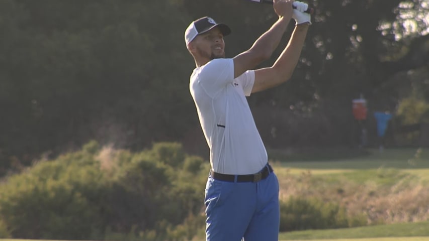 Stephen Curry's approach sets up birdie putt at Ellie Mae