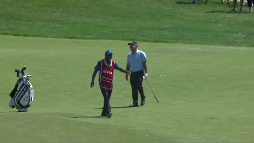 Thomas Levet holes out from fairway for eagle at KitchenAid Senior PGA Championship