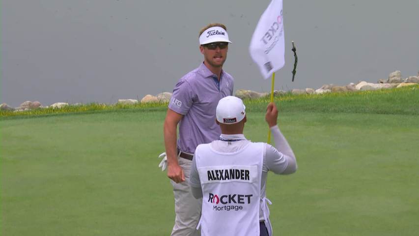 Tyson Alexander makes birdie on No. 14 at Rocket Mortgage