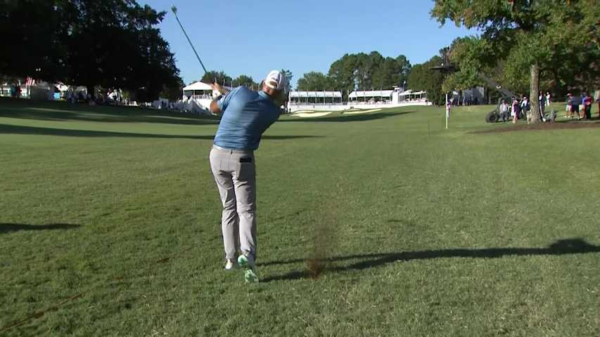 Stewart Cink makes birdie on No. 18 at Dominion