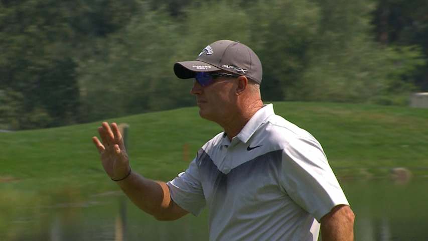 Peter Lonard sinks 21-foot birdie putt at Barracuda