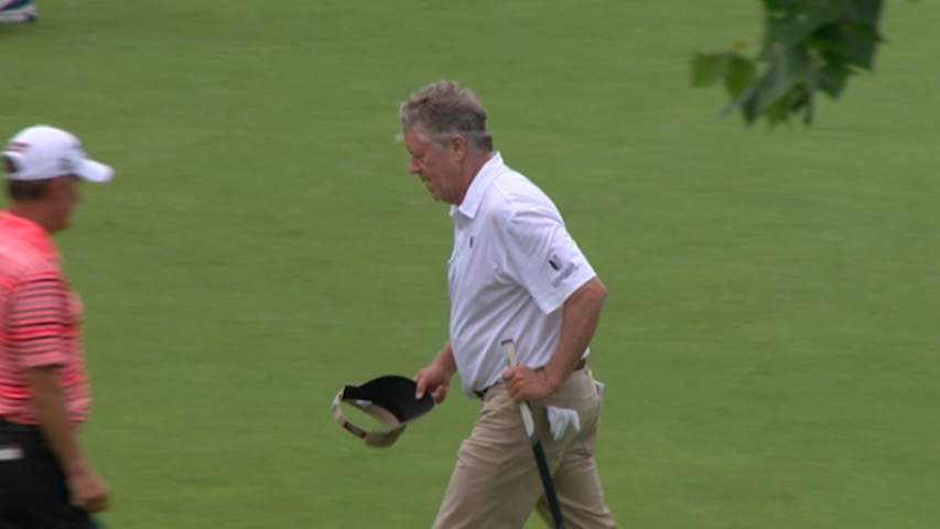 Michael Allen drains long eagle putt at DICK'S Sporting Goods