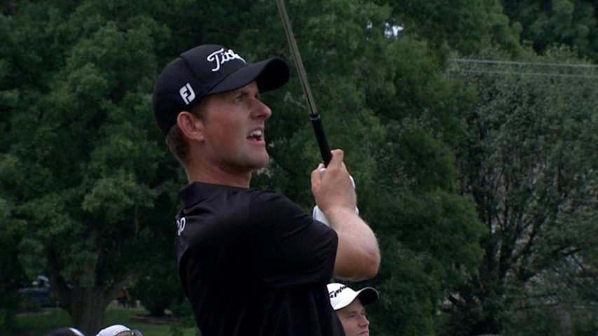 Webb Simpson’s excellent tee shot leads to birdie at Wyndham