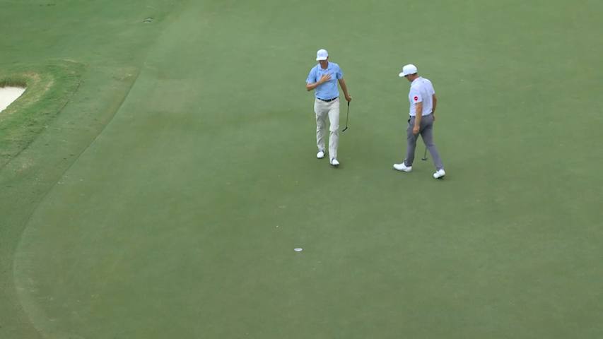 Brendon Todd curls in a 35-foot birdie putt at FedEx St. Jude