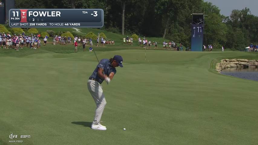 Rickie Fowler sinks 11-foot putt for birdie on No. 11 at BMW Championship