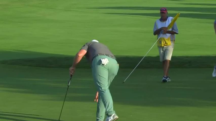 Steve Wheatcroft sinks 10-footer to birdie No. 10 at RBC Canadian