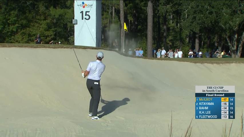 Rory McIlroy gets up-and-down for birdie at THE CJ CUP