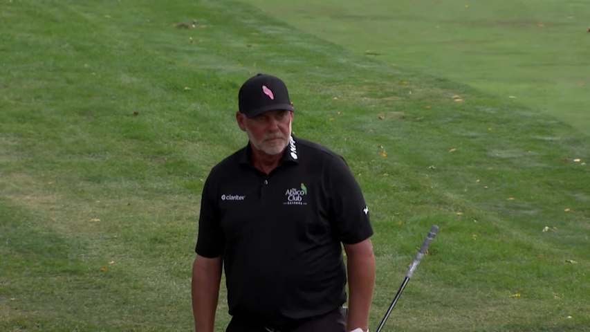 Darren Clarke makes birdie on No. 18 at Sanford International