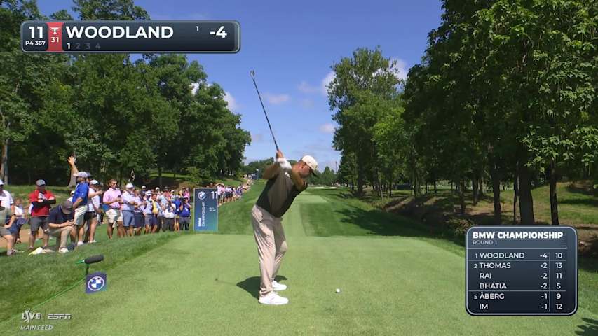Gary Woodland holes 97-yard approach for eagle on No. 11 at BMW Championship