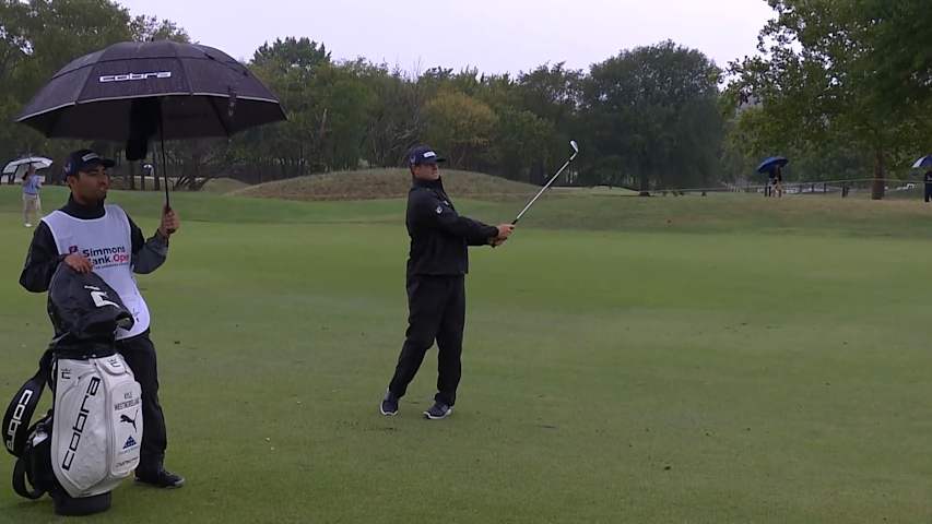 Kyle Westmoreland pulls the string to set up birdie at Simmons Bank Open