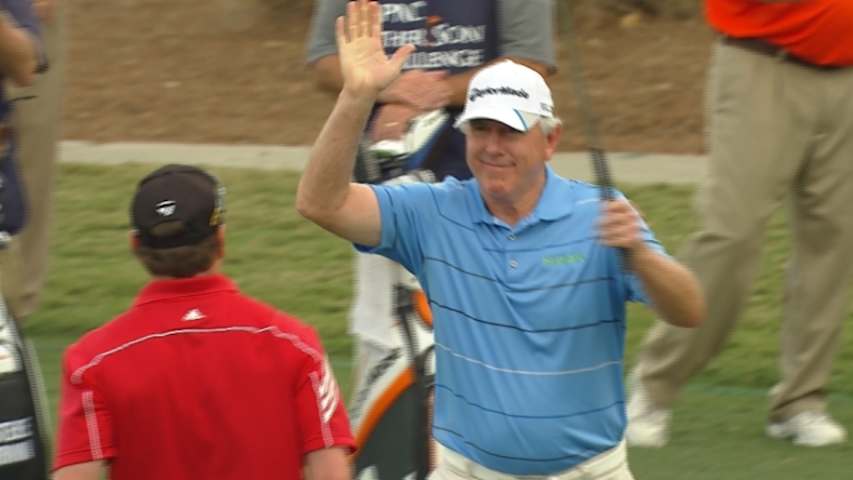 Hale Irwin makes 40-foot putt at PNC Father/Son