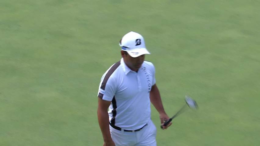 Kazuki Higa makes birdie on No. 8 at Baycurrent