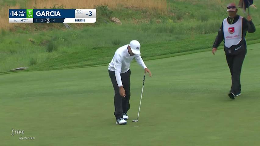 Sergio Garcia chips tight from rough lie and birdies at Wells Fargo