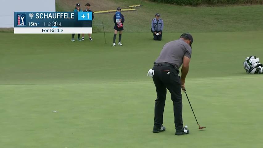 Xander Schauffele makes birdie on No. 15 at Baycurrent