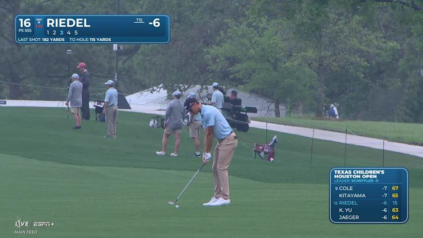 Matthew Riedel makes birdie on No. 16 at Houston Open