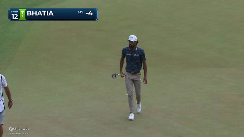 Akshay Bhatia sinks 8-foot birdie putt on No. 12 at THE PLAYERS