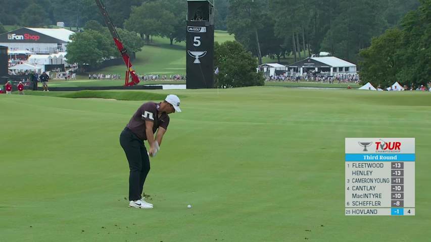 Viktor Hovland makes birdie on No. 5 at TOUR Championship