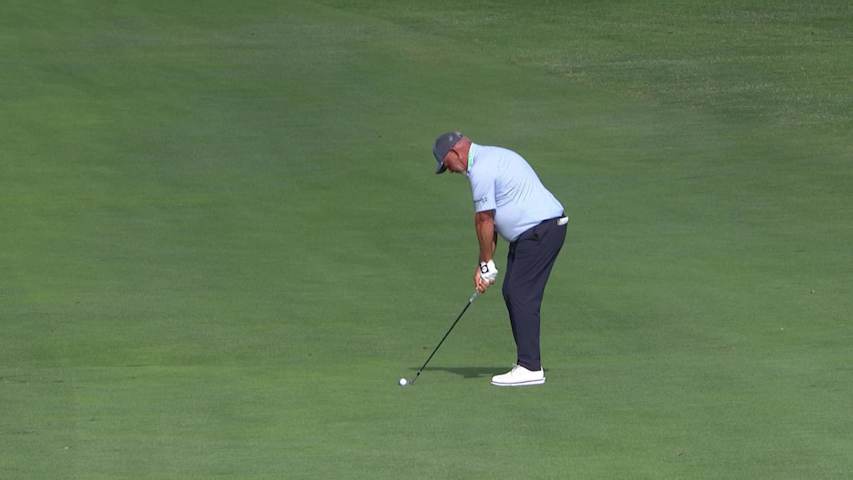 Darren Clarke makes birdie on No. 16 at James Hardie