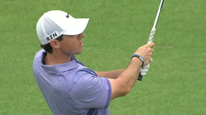 Rory McIlroy’s approach to 1 foot on 71st hole at TOUR Championship