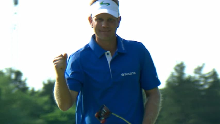Billy Hurley III drops in a 27-footer at Quicken Loans