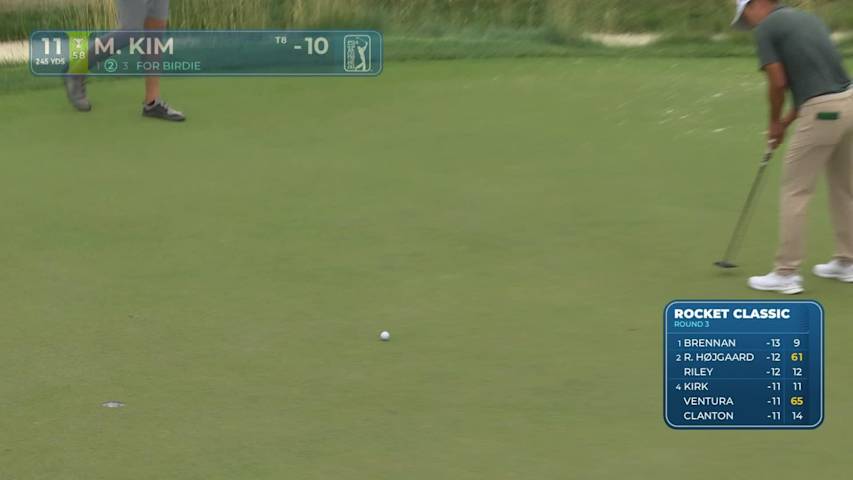 Michael Kim sinks 15-foot birdie putt on No. 11 at Rocket Classic