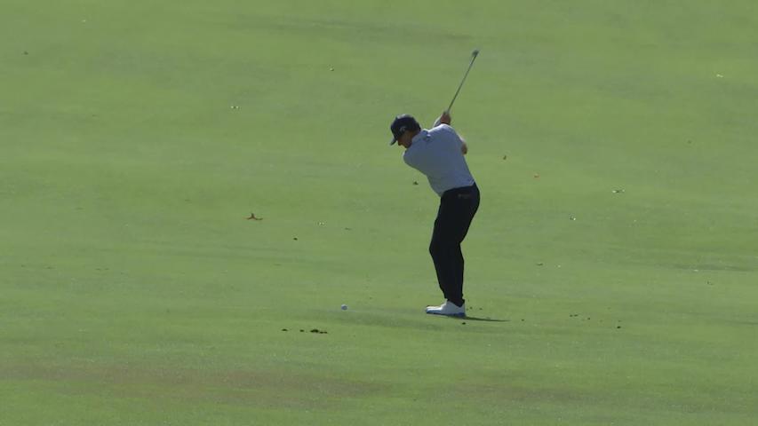 Justin Leonard makes birdie on No. 18 at Stifel Charity Classic