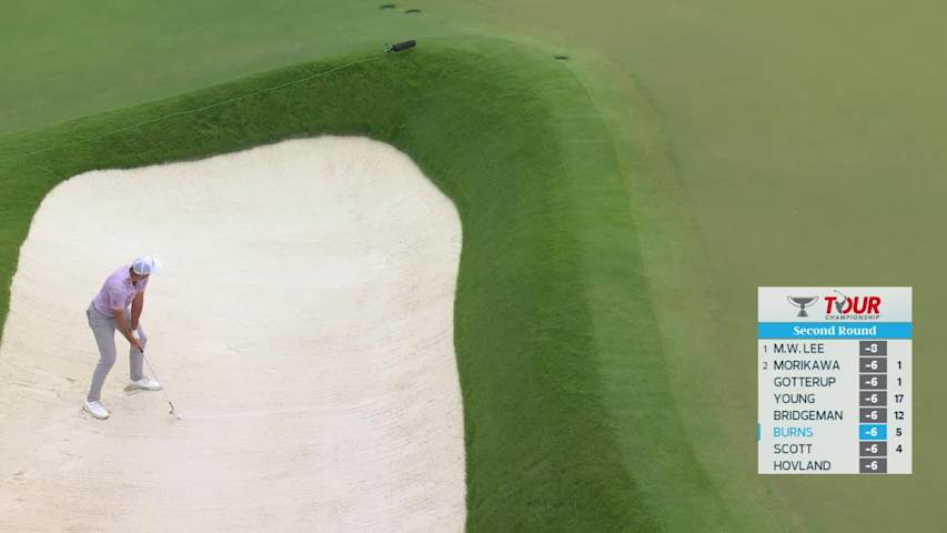 Sam Burns sinks 5-foot putt for birdie on No. 6 at TOUR Championship