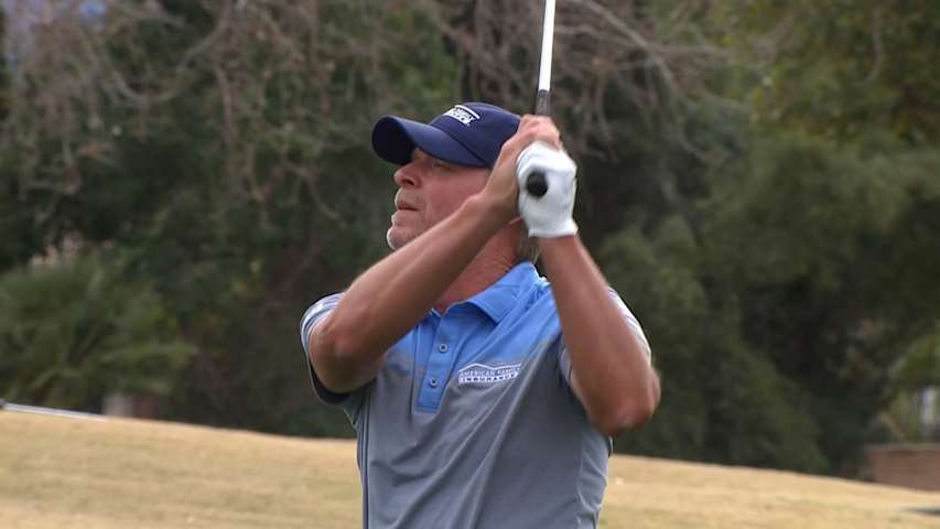 Steve Stricker sticks approach to set up birdie at Cologuard Classic
