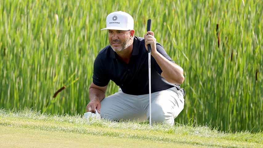 Scott Piercy holds the lead at 3M Open