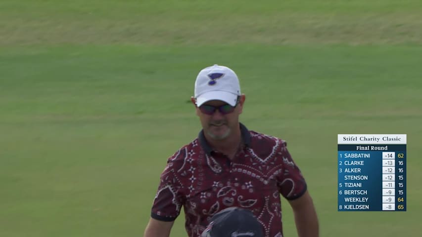 Rory Sabbatini makes birdie putt on No. 18 at Stifel Charity Classic