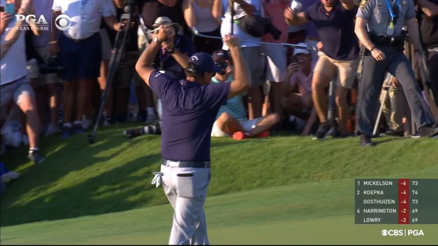 Phil Mickelson's par on 72nd hole to seal win at PGA Championship