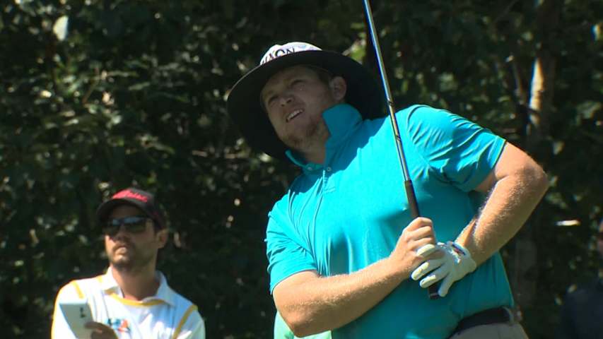 Patrick Newcomb shoots commanding 62 to lead by two at Syncrude