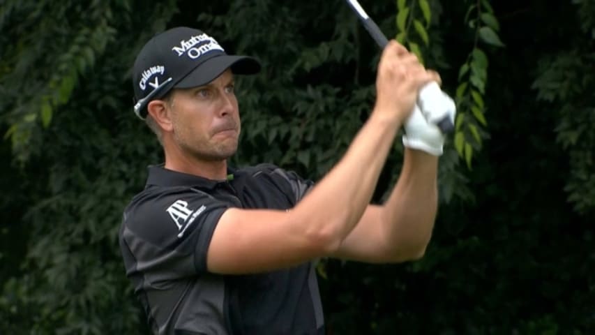 Henrik Stenson’s tee shot to 3 feet sets up birdie at the TOUR Championship