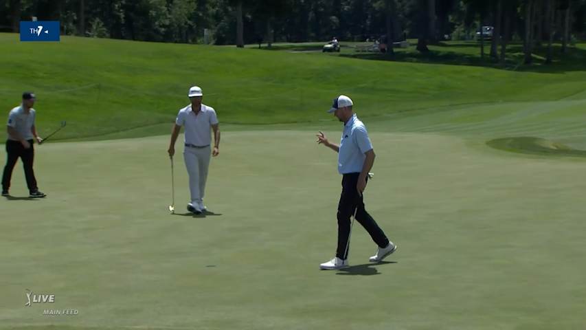 Vaughn Taylor sends in birdie putt at John Deere