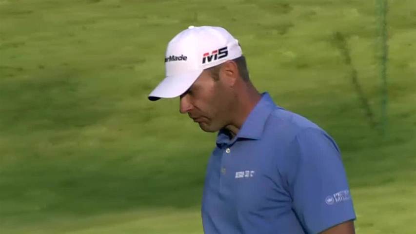 Shawn Stefani sinks 26-footer for birdie at John Deere