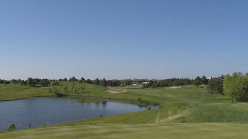 Top-3 shots from Round 4 at Evans Scholars