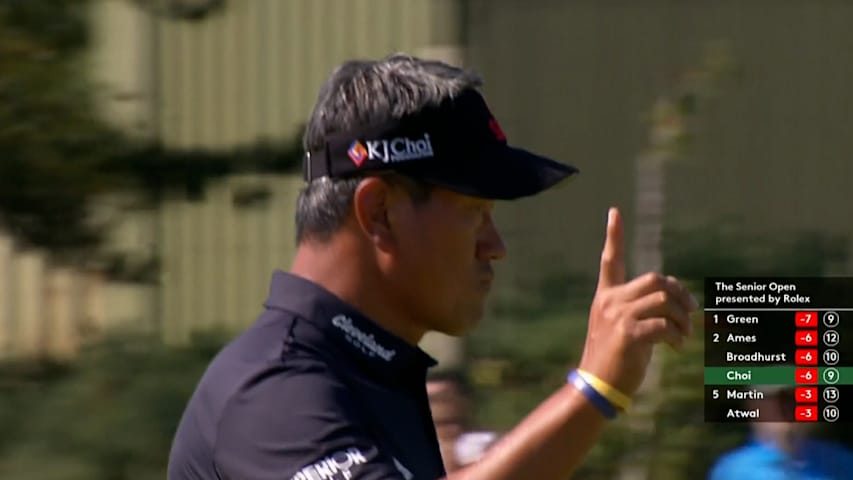 K.J. Choi drains putt for birdie at The Senior Open