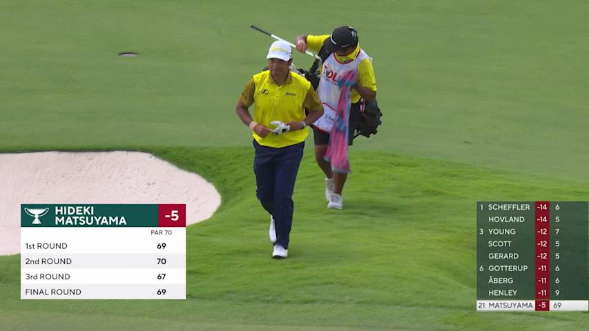 Hideki Matsuyama drains 75-foot putt for birdie on No. 18 at TOUR Championship